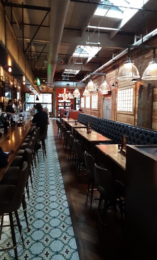 Bourbon Bowl restaurant and craft beer 